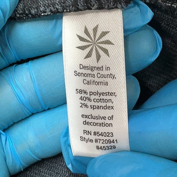 NWOT ATHLETA Black Corduroy Dipper Cargo Bootcut Pants Size 4P Low Rise Stretch - Picture 5 of 7